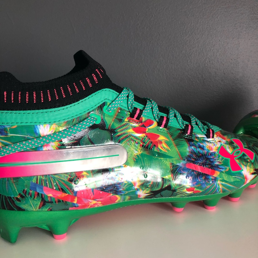 Boys/men’s cleats. Brand new